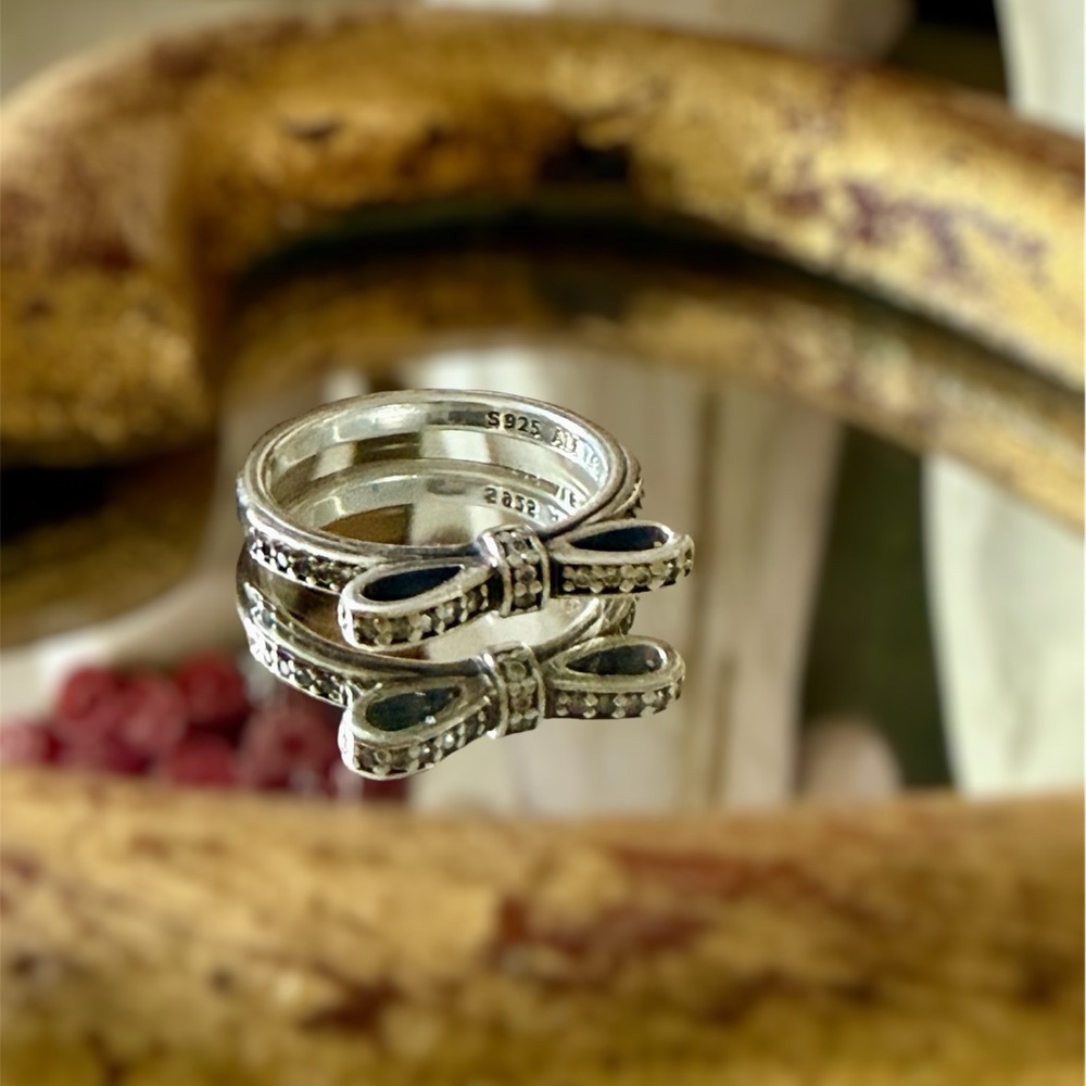 Pandora 925 Diamond Bow Pinky Ring